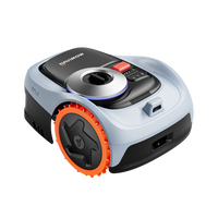 Navimow i105E robotgrasmaaier op een witte achtergrond voor het gazon.