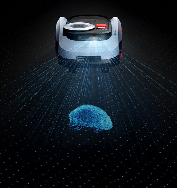 Navimow i105E robotmaaier detecteert veilig een egel op het grasveld.